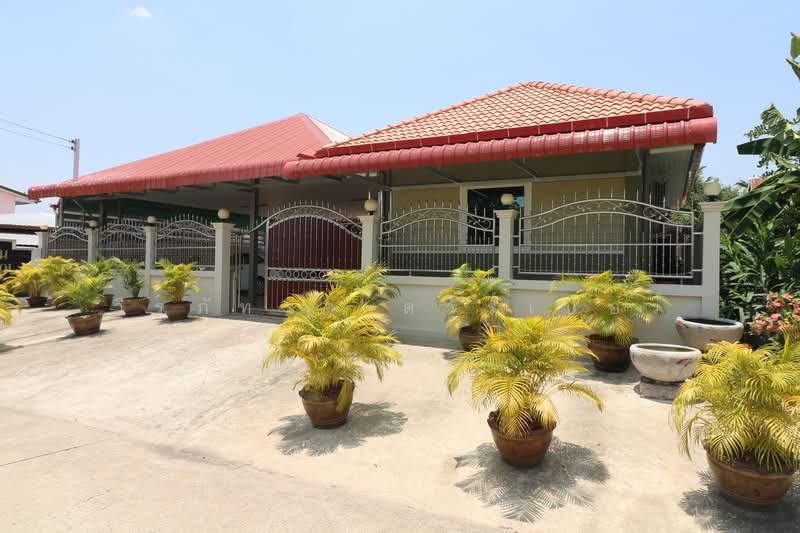 Modern 2-Homes Property For Sale Hin Khon Lam Plai Mat Buriram, Buri Ram, Hin Khon, Lam Plai Mat, Buri Ram, 4 Bedrooms, 130 sqm, Semi-Detached House (Twin House) For Sale, by วีรภัทรา ดาร์เปอร์, 500474881 - DDproperty.com