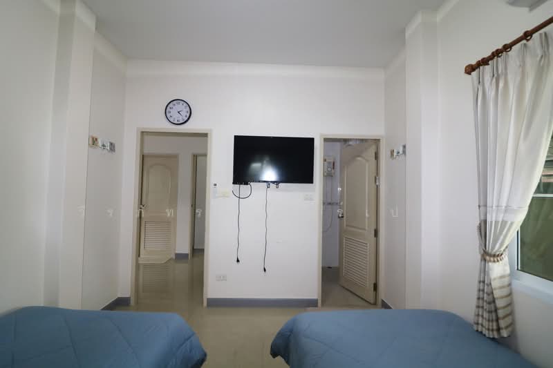 Modern 2-Homes Property For Sale Hin Khon Lam Plai Mat Buriram, Buri Ram, Hin Khon, Lam Plai Mat, Buri Ram, 4 Bedrooms, 130 sqm, Semi-Detached House (Twin House) For Sale, by วีรภัทรา ดาร์เปอร์, 500474881 - DDproperty.com