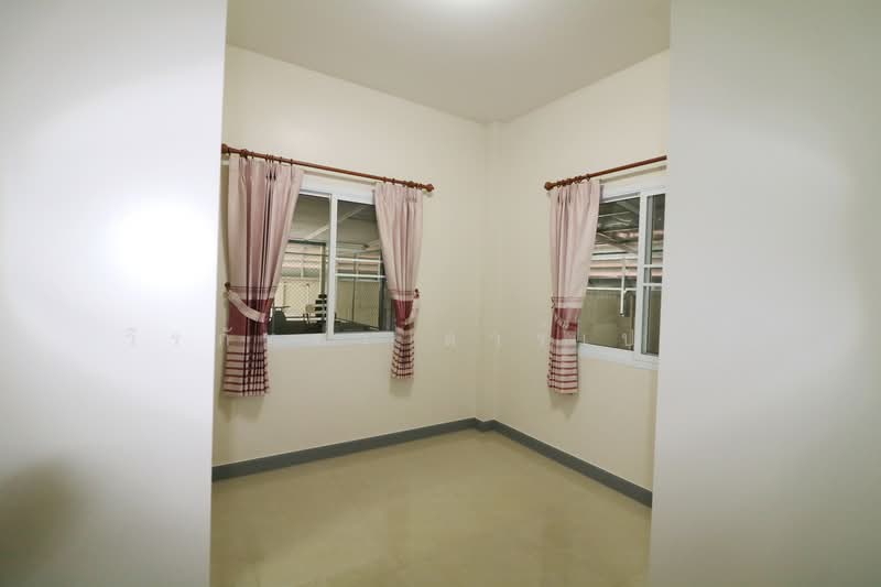 บ้านเดี่ยว 2 หลังสร้างใหม่ในหินโคน เพียง 25 กม. จากบุรีรัมย์, บุรีรัมย์, หินโคน, ลำปลายมาศ, บุรีรัมย์, 130 ตร.ม., บ้านแฝด ขาย, โดย วีรภัทรา ดาร์เปอร์, 500474881 - DDproperty.com