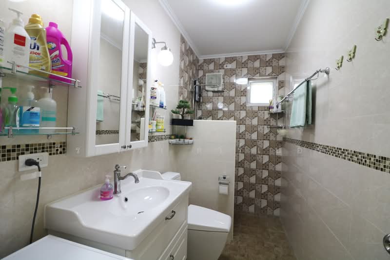 Modern 2-Homes Property For Sale Hin Khon Lam Plai Mat Buriram, Buri Ram, Hin Khon, Lam Plai Mat, Buri Ram, 4 Bedrooms, 130 sqm, Semi-Detached House (Twin House) For Sale, by วีรภัทรา ดาร์เปอร์, 500474881 - DDproperty.com