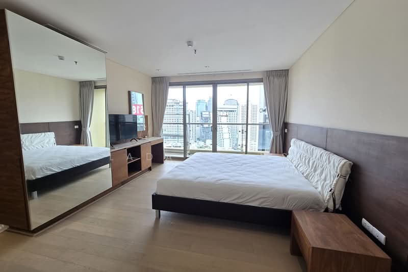 The Lakes, Bangkok, 123 Ratchadaphisek Road, Khlong Toei, Bangkok, 3 Bedrooms, 142 sqm, Condo For Rent, by Ailada Ngamsri, 500474888 - DDproperty.com