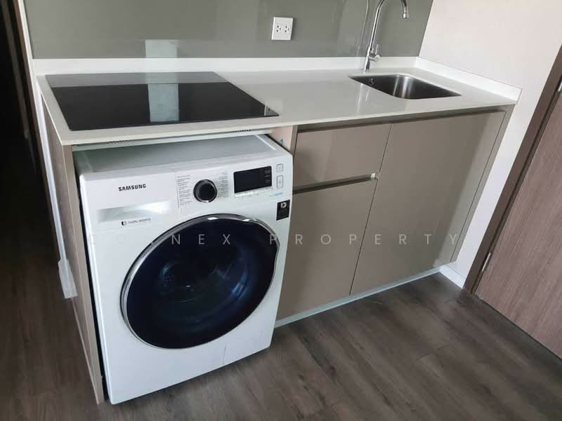 Whizdom Essence, Bangkok, 5 Piyabutr 1 Alley, Bang Chak, Phra Khanong, Bangkok, 2 Bedrooms, 55 sqm, Condo For Rent, by Connex Property, 500474892 - DDproperty.com