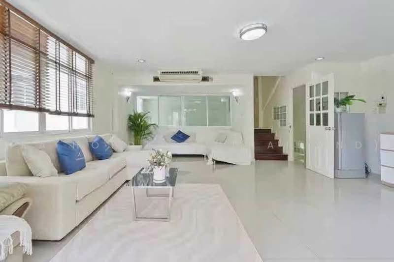 สวยมาก สุขุมวิท 31 พร้อมพงษ์ 40 ตร.ว 5 ห้องนอน 5 ห้องน้ำ, bangkok, Khlong Tan Nua, Watthana, Bangkok, 5 Bedrooms, 400 sqm, Single Detached House For Rent, by ERA Holding (Thailand) Co., Ltd., 500474900 - DDproperty.com