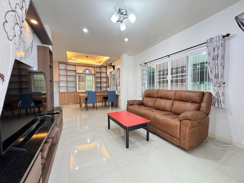 Pattalet, Chon Buri (Pattaya), Bang Lamung, Bang Lamung (Pattaya), Chon Buri (Pattaya), 3 Bedrooms, 180 sqm, Single Detached House For Rent, by ภัครวรรณ์ วุฒิศรินพัฒน์, 500474904 - DDproperty.com
