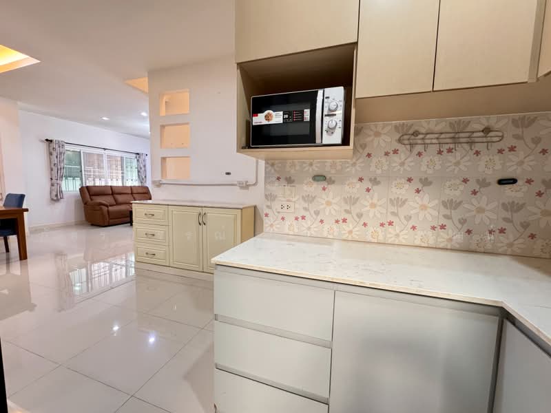Pattalet, Chon Buri (Pattaya), Bang Lamung, Bang Lamung (Pattaya), Chon Buri (Pattaya), 3 Bedrooms, 180 sqm, Single Detached House For Rent, by ภัครวรรณ์ วุฒิศรินพัฒน์, 500474904 - DDproperty.com