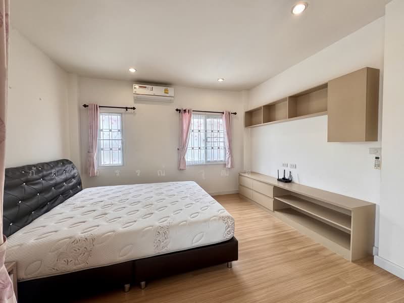 Pattalet, Chon Buri (Pattaya), Bang Lamung, Bang Lamung (Pattaya), Chon Buri (Pattaya), 3 Bedrooms, 180 sqm, Single Detached House For Rent, by ภัครวรรณ์ วุฒิศรินพัฒน์, 500474904 - DDproperty.com