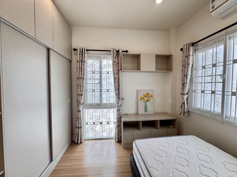Pattalet, Chon Buri (Pattaya), Bang Lamung, Bang Lamung (Pattaya), Chon Buri (Pattaya), 3 Bedrooms, 180 sqm, Single Detached House For Rent, by ภัครวรรณ์ วุฒิศรินพัฒน์, 500474904 - DDproperty.com