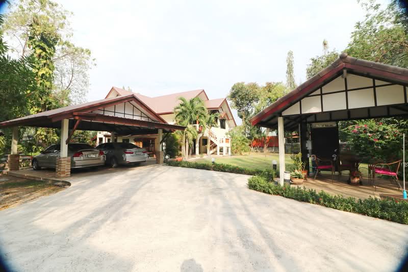 บ้านไม้สักไทยแท้และไม้เนื้อแข็งไทยดั้งเดิม 2 ชั้น น่าหลงใหล!, อุดรธานี, หนองนาคำ, เมืองอุดรธานี, อุดรธานี, 232 ตร.ม., บ้านเดี่ยว ขาย, โดย วีรภัทรา ดาร์เปอร์, 500474906 - DDproperty.com