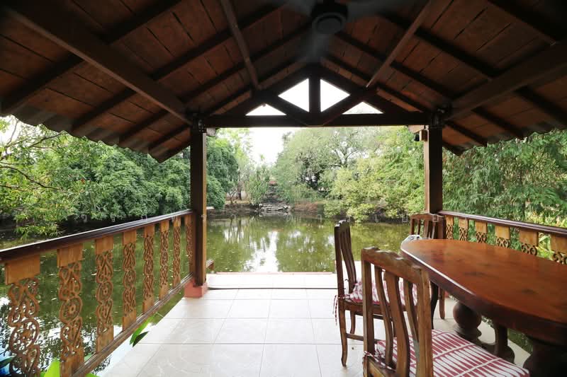 Thai Teak Home for Sale. 4 BRM 5 BTH, 3,932 sq mt Udon Thani, Udon Thani, Nong Na Kham, Muang Udon Thani, Udon Thani, 4 Bedrooms, 232 sqm, Single Detached House For Sale, by วีรภัทรา ดาร์เปอร์, 500474906 - DDproperty.com
