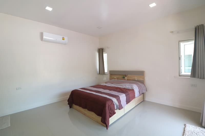 4 Brm, 5 Bth Pool Villa for Sale Udon Thani, Great Family Home, Udon Thani, Chiang Phin, Muang Udon Thani, Udon Thani, 4 Bedrooms, 345 sqm, Single Detached House For Sale, by วีรภัทรา ดาร์เปอร์, 500474919 - DDproperty.com