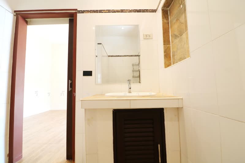 บ้านเดี่ยวพร้อมพื้นที่กลางแจ้ง และสิ่งอำนวยความสะดวกครบครัน, อุดรธานี, เชียงพิณ, เมืองอุดรธานี, อุดรธานี, 345 ตร.ม., บ้านเดี่ยว ขาย, โดย วีรภัทรา ดาร์เปอร์, 500474919 - DDproperty.com