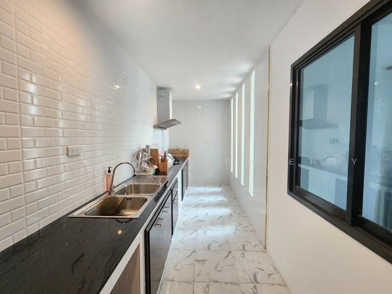 โกลเด้น ปาร์ค ศรีราชา, Chon Buri (Pattaya), Surasak, Si Racha, Chon Buri (Pattaya), 3 Bedrooms, 199 sqm, Single Detached House For Sale, by The Best Property หนุ่ย, 500474926 - DDproperty.com