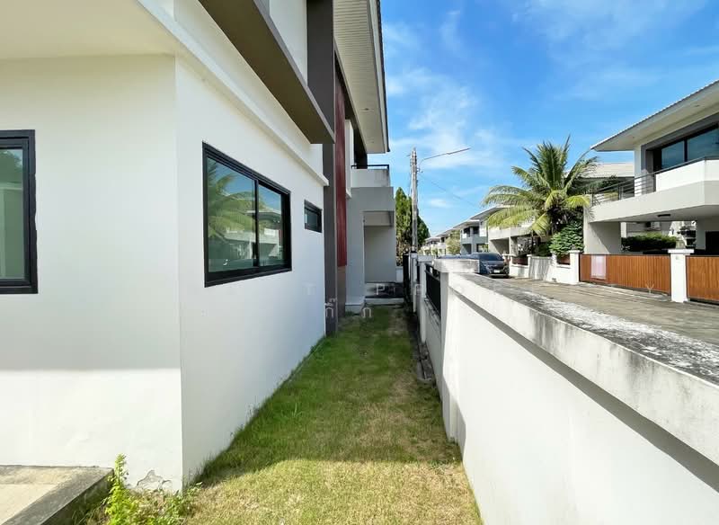 เดอะ คอมพลีท ศรีราชา, Chon Buri (Pattaya), Surasak, Si Racha, Chon Buri (Pattaya), 3 Bedrooms, 230 sqm, Single Detached House For Sale, by The Best Property กิ๊ก, 500474935 - DDproperty.com