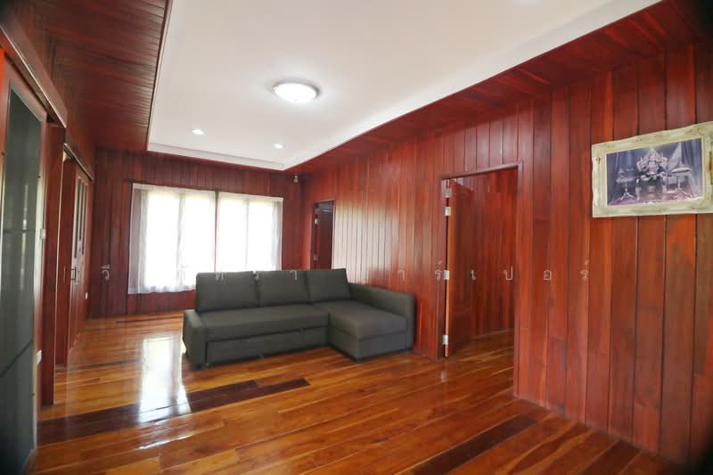 Rare Teak Homes on 3+ Rai For Sale – Udon Thani 9.5 M THB, Udon Thani, Nong Na Kham, Muang Udon Thani, Udon Thani, 3 Bedrooms, 272 sqm, Semi-Detached House (Twin House) For Sale, by วีรภัทรา ดาร์เปอร์, 500474976 - DDproperty.com