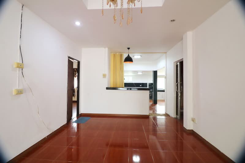 3-Bed House for Sale in Udon Thani, Thailand – 2.49 M THB, Udon Thani, Nong Bua, Muang Udon Thani, Udon Thani, 3 Bedrooms, 102 sqm, Single Detached House For Sale, by วีรภัทรา ดาร์เปอร์, 500474992 - DDproperty.com