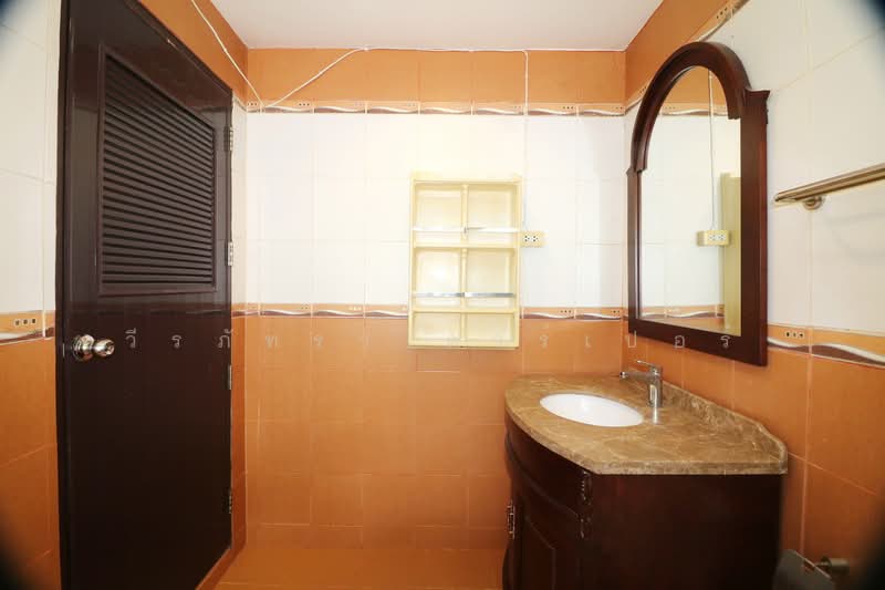 3-Bed House for Sale in Udon Thani, Thailand – 2.49 M THB, Udon Thani, Nong Bua, Muang Udon Thani, Udon Thani, 3 Bedrooms, 102 sqm, Single Detached House For Sale, by วีรภัทรา ดาร์เปอร์, 500474992 - DDproperty.com