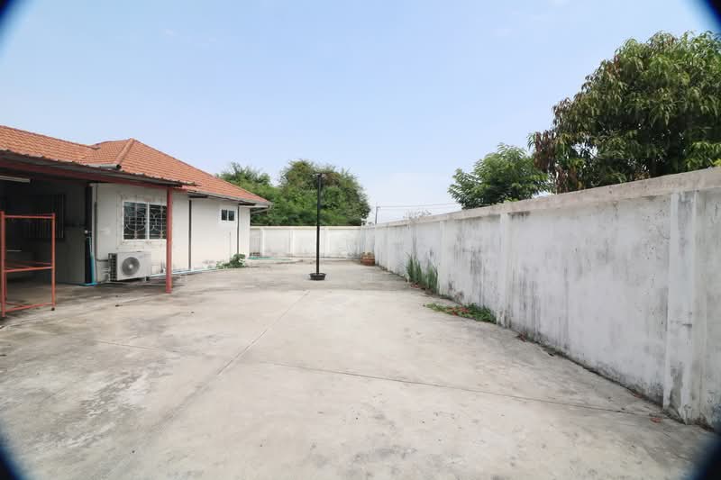 3-Bed House for Sale in Udon Thani, Thailand – 2.49 M THB, Udon Thani, Nong Bua, Muang Udon Thani, Udon Thani, 3 Bedrooms, 102 sqm, Single Detached House For Sale, by วีรภัทรา ดาร์เปอร์, 500474992 - DDproperty.com