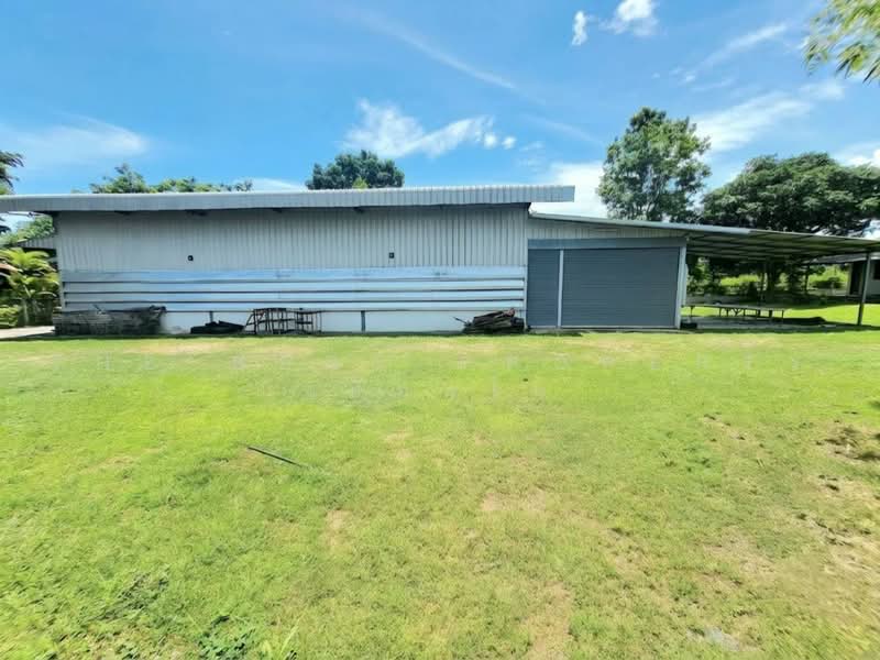 โกดังพร้อมที่ดินศรีราชา ชลบุรี, Chon Buri (Pattaya), Nong - Kham, Si Racha, Chon Buri (Pattaya), , 200 sqm, Warehouse/Factory For Sale, by The Best Property ดิว, 500475006 - DDproperty.com