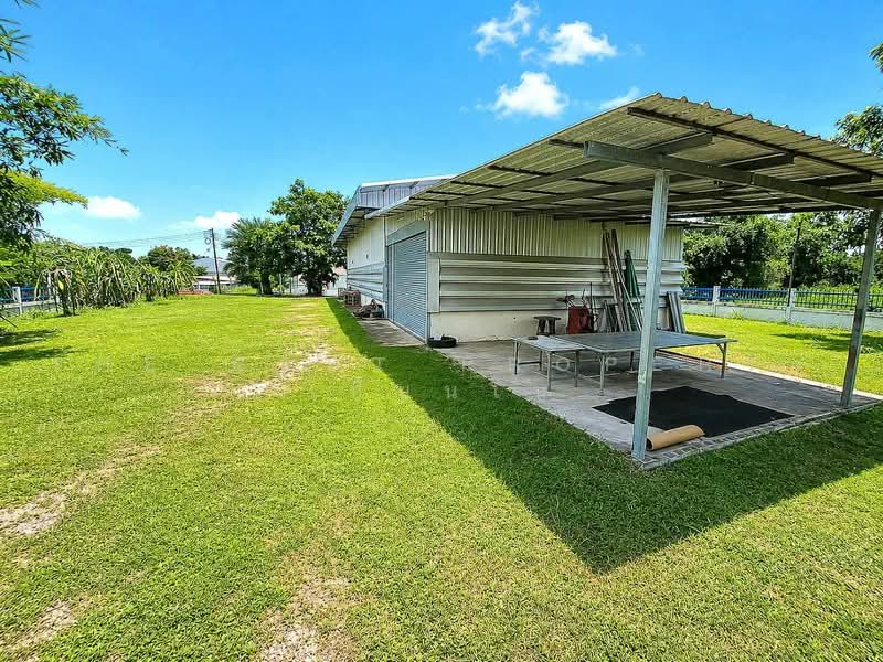 โกดังพร้อมที่ดินศรีราชา ชลบุรี, Chon Buri (Pattaya), Nong - Kham, Si Racha, Chon Buri (Pattaya), , 200 sqm, Warehouse/Factory For Sale, by The Best Property ดิว, 500475006 - DDproperty.com