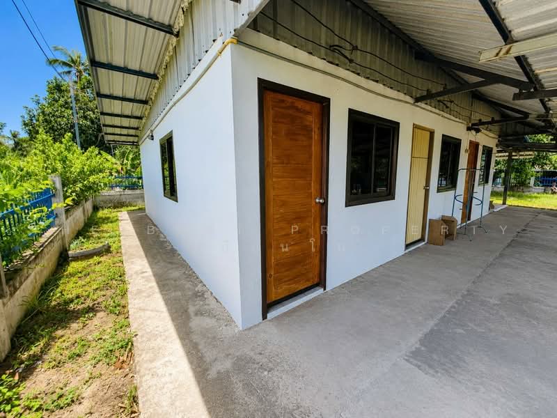 โกดังพร้อมที่ดินศรีราชา ชลบุรี, Chon Buri (Pattaya), Nong - Kham, Si Racha, Chon Buri (Pattaya), , 200 sqm, Warehouse/Factory For Sale, by The Best Property ดิว, 500475006 - DDproperty.com