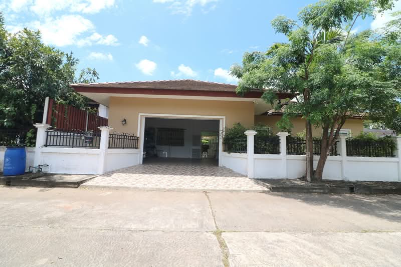 Spacious 3Brm, 2 Bth Home Retreat For Sale, Udon Thani, Thailand, Udon Thani, Ban Chun, Muang Udon Thani, Udon Thani, 3 Bedrooms, 308 sqm, Single Detached House For Sale, by วีรภัทรา ดาร์เปอร์, 500475021 - DDproperty.com