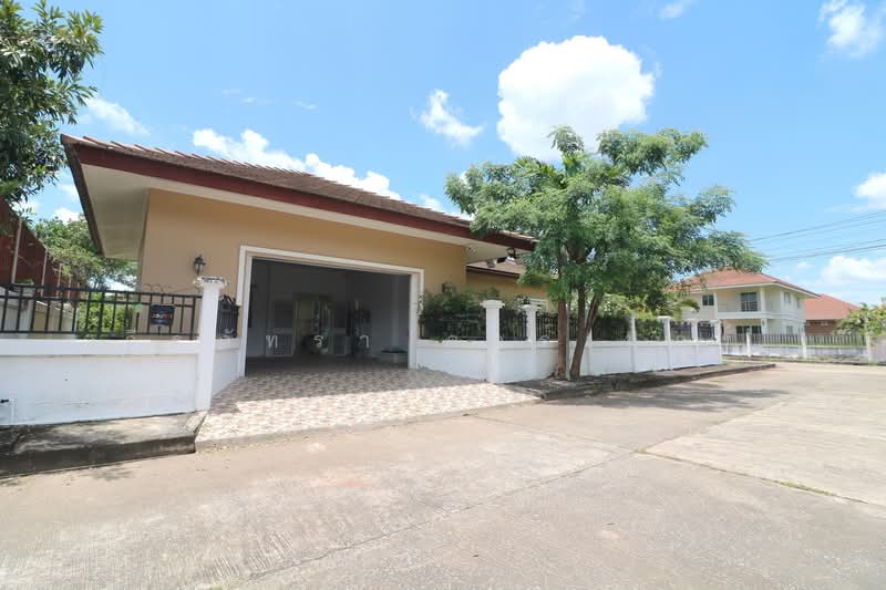 Spacious 3Brm, 2 Bth Home Retreat For Sale, Udon Thani, Thailand, Udon Thani, Ban Chun, Muang Udon Thani, Udon Thani, 3 Bedrooms, 308 sqm, Single Detached House For Sale, by วีรภัทรา ดาร์เปอร์, 500475021 - DDproperty.com