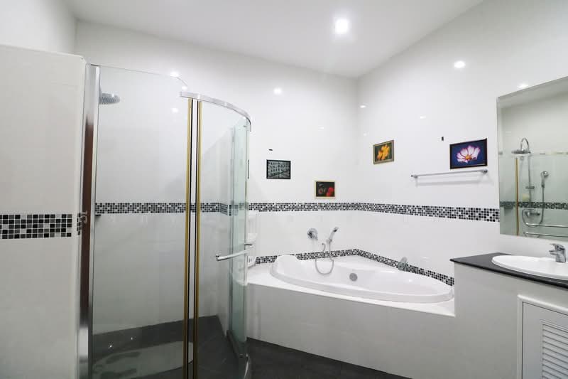 Spacious 3Brm, 2 Bth Home Retreat For Sale, Udon Thani, Thailand, Udon Thani, Ban Chun, Muang Udon Thani, Udon Thani, 3 Bedrooms, 308 sqm, Single Detached House For Sale, by วีรภัทรา ดาร์เปอร์, 500475021 - DDproperty.com