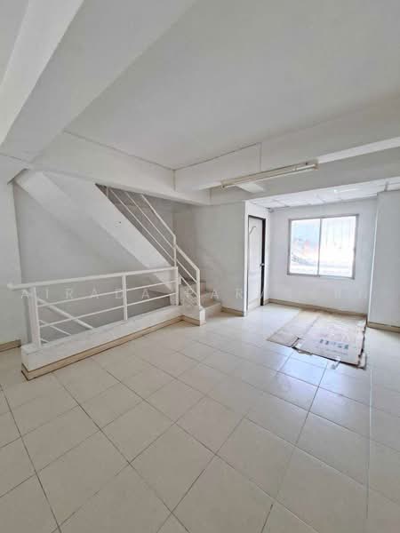 เค.ซี. รามอินทรา 6, Bangkok, Sam Wa Tawan Tok, Khlong Sam Wa, Bangkok, , 140 sqm, Shophouse For Rent, by Airada Parasarn, 500475027 - DDproperty.com