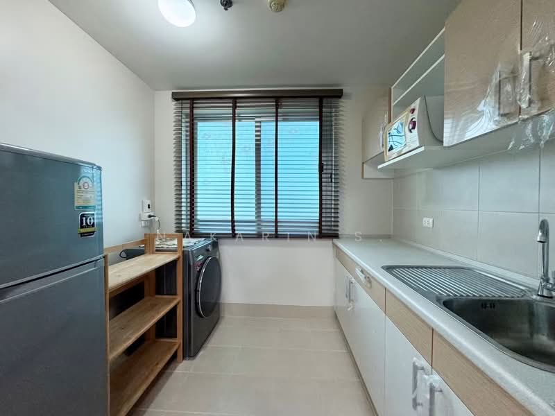 Supalai Park Ekkamai-Thonglor, Bangkok, Petchaburi Road, Bang Kapi, Huai Khwang, Bangkok, 1 Bedroom, 82 sqm, Condo For Rent, by Nakarin S., 500475047 - DDproperty.com