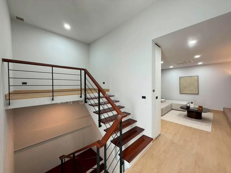 Preecha Ram 3 - Rat Phatthana, Bangkok, Saphan Sung, Bangkok, 4 Bedrooms, 453 sqm, Single Detached House For Sale, by Chanon Phangchienghien, 500475063 - DDproperty.com
