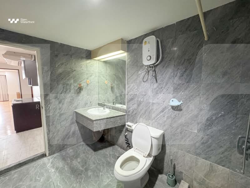 State Tower, Bangkok, 1055 Silom Road, Silom, Bang Rak, Bangkok, 2 Bedrooms, 118 sqm, Condo For Sale, by Ratchawan Huang, 500475071 - DDproperty.com