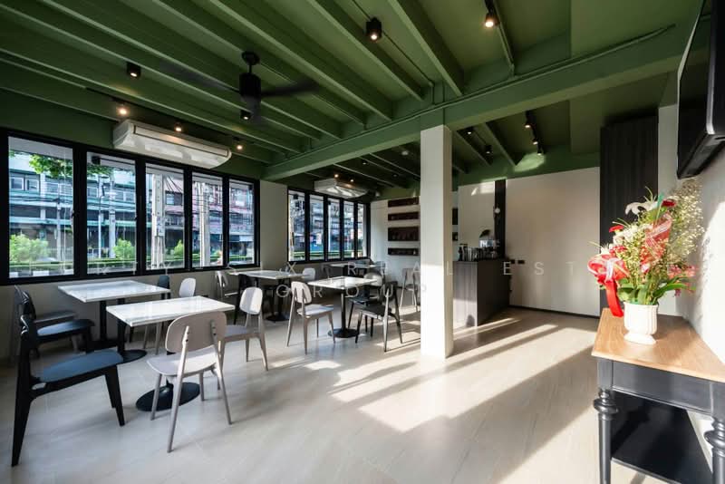ขายธุรกิจโรงแรม ใกล้ ร.พ ศิริราช พรานนก, Bangkok, Bang Khun Non, Bangkok Noi, Bangkok, , 964 sqm, Shophouse For Sale, by Forty-Six Real Estate Group, 500475085 - DDproperty.com