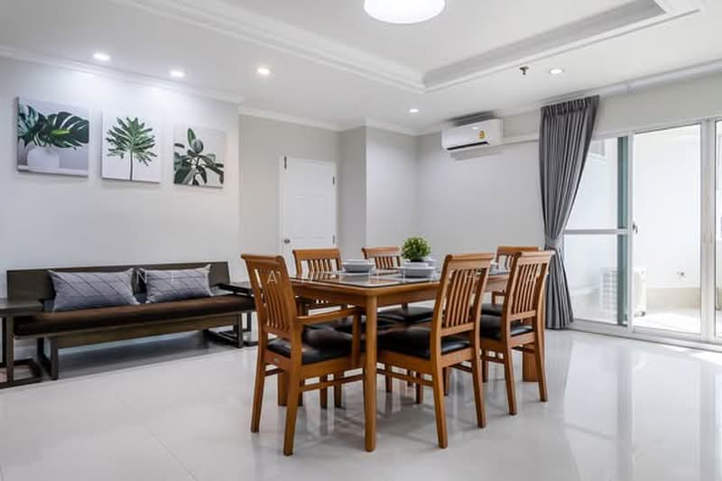 Fifty Fifth Tower, Bangkok, 84 Soi Sukhumvit 55, Sukhumvit Road, Khlong Tan Nua, Watthana, Bangkok, 3 Bedrooms, 223 sqm, Condo For Rent, by Netsanthiah Ai, 500475088 - DDproperty.com