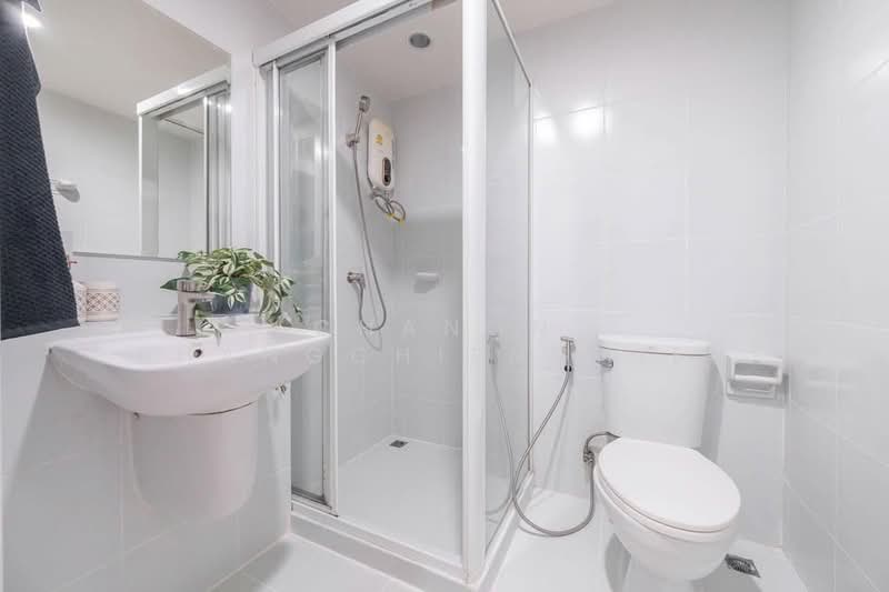 Elements Srinakarin, Bangkok, 43-1 Soi Supaphong 3, Intersection 4, Srinakarin Road, Nong Bon, Prawet, Bangkok, 2 Bedrooms, 44 sqm, Condo For Sale, by Chanon Phangchienghien, 500475131 - DDproperty.com