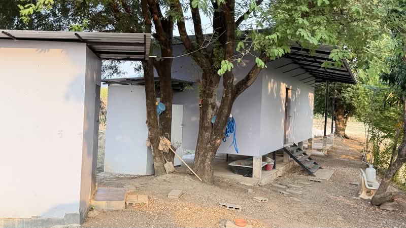 5.75 Rai Land Mae Sot, Tak House & Pond – 1.85M THB, Tak, Mae Kasa, Mae Sod, Tak, , 9,220 sqm, Land For Sale, by วีรภัทรา ดาร์เปอร์, 500475167 - DDproperty.com