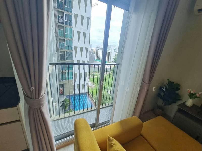 Noble Revolve Ratchada 2, Bangkok, 70 Soi Ratchadaphisek 10, Ratchadaphisek Road, Huai Khwang, Bangkok, 2 Bedrooms, 52 sqm, Condo For Rent, by Chanon Phangchienghien, 500475184 - DDproperty.com