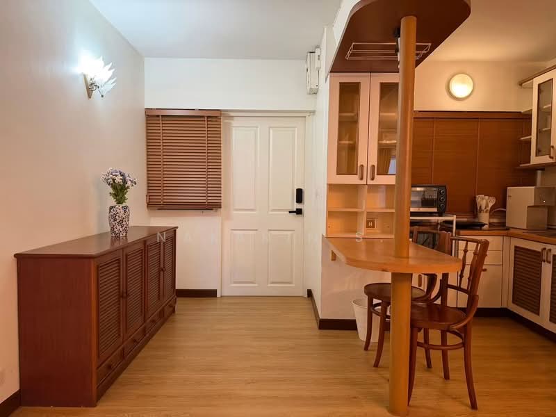 Thonglor Tower, Bangkok, Soi Thonglor, Sukhumvit 55 Road, Khlongtoei Nua, Watthana, Bangkok, 3 Bedrooms, 100 sqm, Condo For Rent, by Nakarin S., 500475206 - DDproperty.com