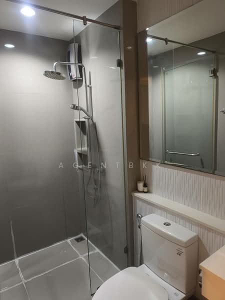 Rhythm Sukhumvit 42, Bangkok, Soi Sukhumvit 42, Sukhumvit Road, Phra Kanong, Khlong Toei, Bangkok, 1 Bedroom, 27 sqm, Condo For Rent, by Agentbkk, 500475293 - DDproperty.com