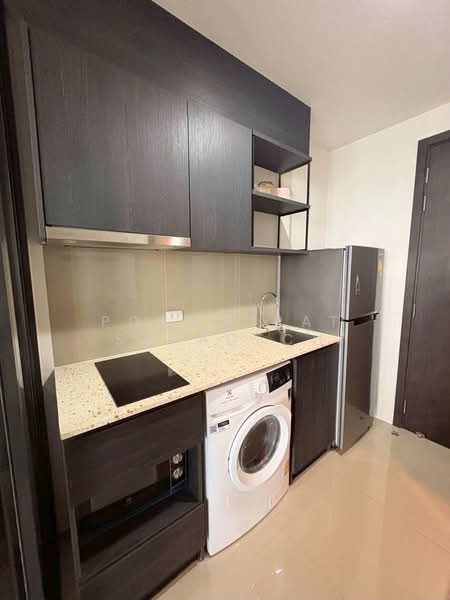 XT Huaikhwang, Bangkok, 244 Ratchadaphisek Road, Huai Khwang, Bangkok, 1 Bedroom, 28 sqm, Condo For Rent, by Poommipat Suradech, 500475300 - DDproperty.com