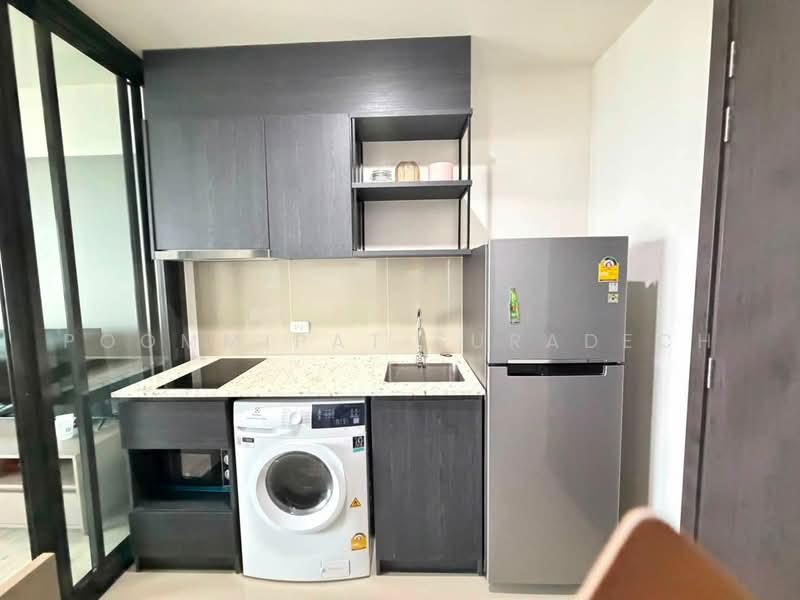 XT Huaikhwang, Bangkok, 244 Ratchadaphisek Road, Huai Khwang, Bangkok, 1 Bedroom, 28 sqm, Condo For Rent, by Poommipat Suradech, 500475300 - DDproperty.com