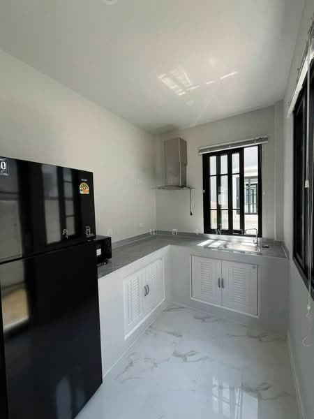 ให้เช่าบ้านเดี่ยวใหม่ ม.เดอะเซนโทร วัน พานทอง ชลบุรี, Chon Buri (Pattaya), Phan Thong, Chon Buri (Pattaya), 3 Bedrooms, 160 sqm, Single Detached House For Rent, by Dusit Saengfa, 500475334 - DDproperty.com