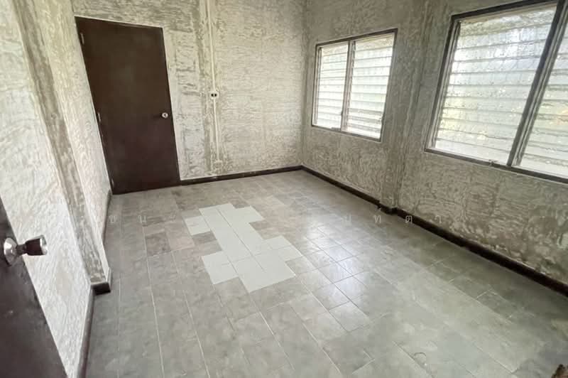 Suvarnna Vill, Bangkok, Lam Pla Tiew, Lat Krabang, Bangkok, 4 Bedrooms, 306 sqm, Semi-Detached House (Twin House) For Sale, by ชนะชาติ นนท์ตา, 500475361 - DDproperty.com