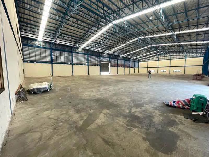 ให้เช่าโรงงานพร้อมใช้งาน 8,000 ตรม. บ้านบึง ชลบุรี, Chon Buri (Pattaya), Nong I-run, Ban Bung, Chon Buri (Pattaya), , 8,000 sqm, Warehouse/Factory For Rent, by Dusit Saengfa, 500475375 - DDproperty.com