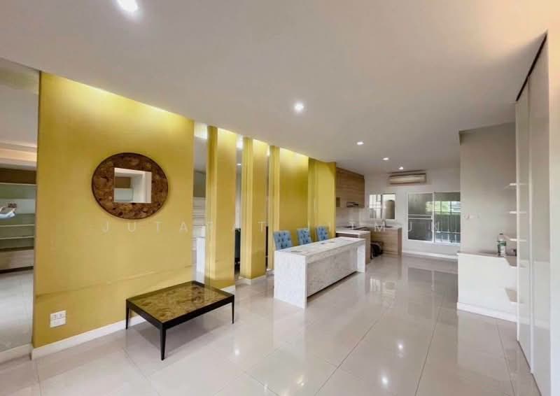 Nalin Avenue Ramkhumhaeng, Bangkok, Ramkhamhaeng138 Road, Saphan Sung, Bangkok, 3 Bedrooms, 124 sqm, Townhouse For Rent, by Jutarat Jitmun, 500475376 - DDproperty.com