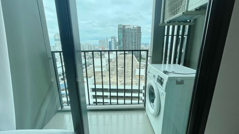 NUE Noble Ratchada-Lat Phrao, Bangkok, Lat Phrao Road, Chan Kasem, Chatuchak, Bangkok, 1 Bedroom, 30 sqm, Condo For Rent, by อรุณ อเนกคุณะ, 500475409 - DDproperty.com