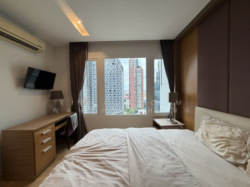 Siri At Sukhumvit, Bangkok, 902 Sukhumvit Road, Phra Kanong, Khlong Toei, Bangkok, 1 Bedroom, 52 sqm, Condo For Rent, by Kitsadapoom Wanpholthong, 500475410 - DDproperty.com