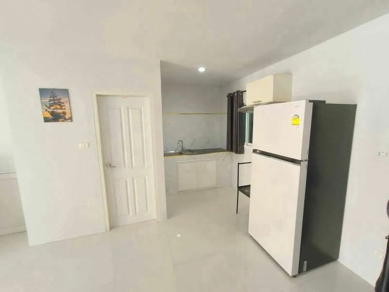 ให้เช่าทาวน์โฮม 3 ชั้น บ้านปึก อ่างศิลา ชลบุรี, Chon Buri (Pattaya), Ban Pik, Muang Chon Buri, Chon Buri (Pattaya), 3 Bedrooms, 100 sqm, Townhouse For Rent, by Dusit Saengfa, 500475412 - DDproperty.com