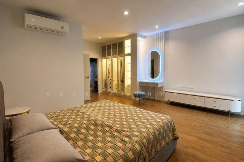 Baan Klang Muang Ladprao-Serithai, Bangkok, 8-2 Soi Serithai 52, Khan Na Yao, Bangkok, 3 Bedrooms, 152 sqm, Townhouse For Sale, by ชนะชาติ นนท์ตา, 500475415 - DDproperty.com