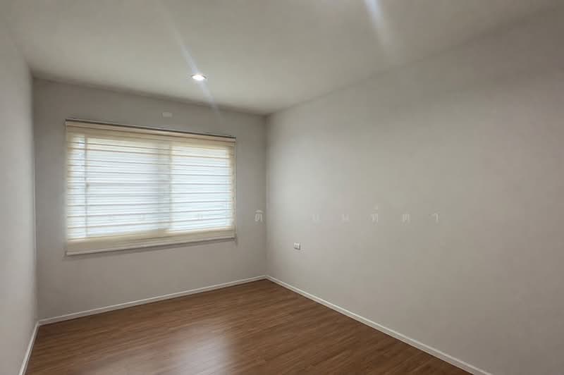 Baan Klang Muang Ladprao-Serithai, Bangkok, 8-2 Soi Serithai 52, Khan Na Yao, Bangkok, 3 Bedrooms, 152 sqm, Townhouse For Sale, by ชนะชาติ นนท์ตา, 500475415 - DDproperty.com