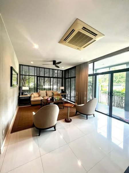 ไม่พบโครงการ, Bangkok, , Hua Mak, Bang Kapi, Bangkok, 5 Bedrooms, 330 sqm, Single Detached House For Sale, by ดลดากร ลลิตวรฉัตร, 500475419 - DDproperty.com